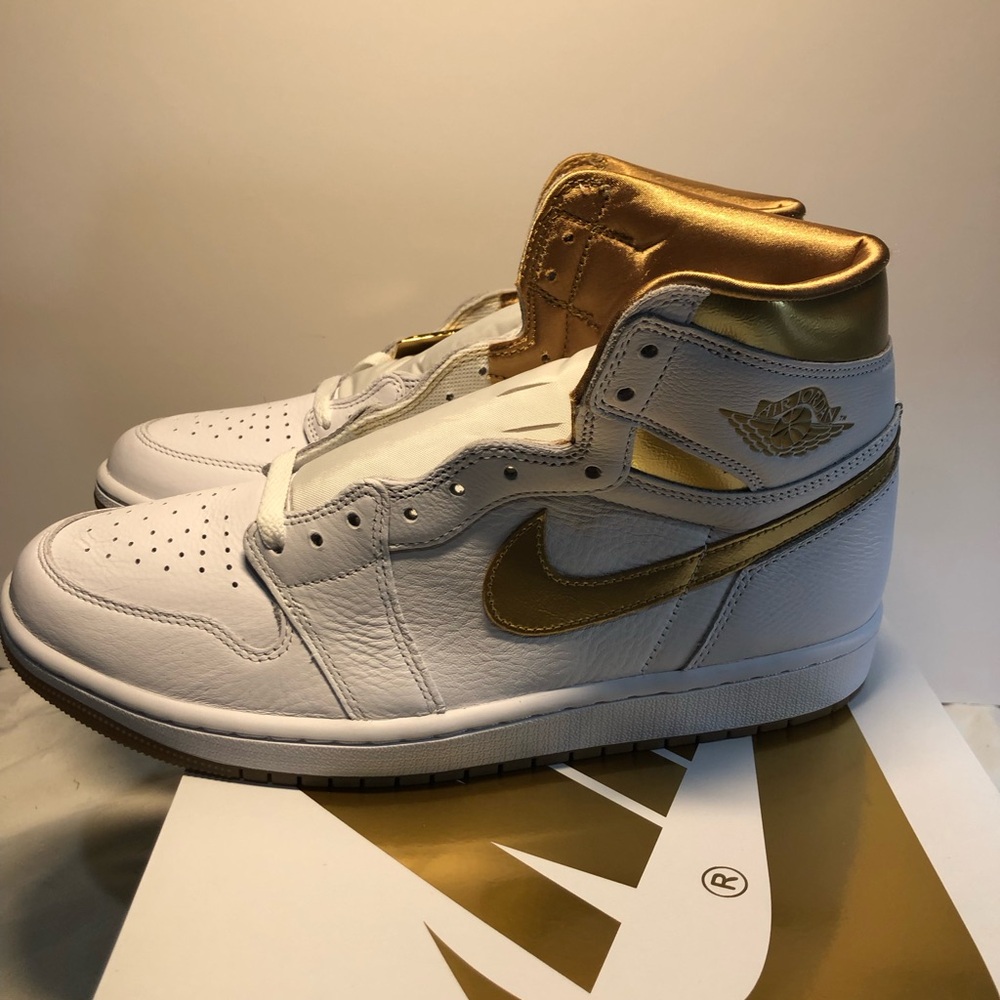 Jordan 1 Retro High OG White Metallic Gold (Women's 10.5) Unisex New With OG Box - Picture 13 of 15